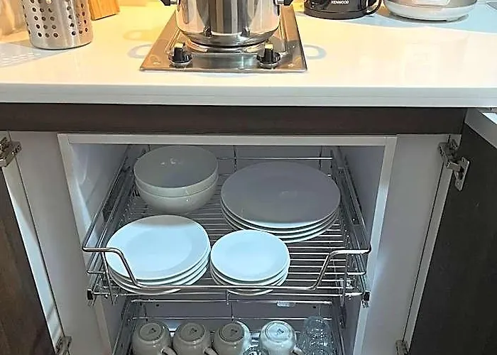 Homey 1 Bedroom Unit At Air Residences Отель 4*